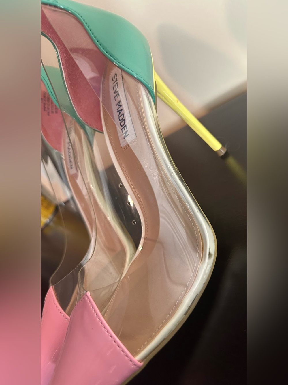 Steve Madden “Malibu” Multicolor Pointed-Toe Stiletto Pumps - Picture 3 of 10